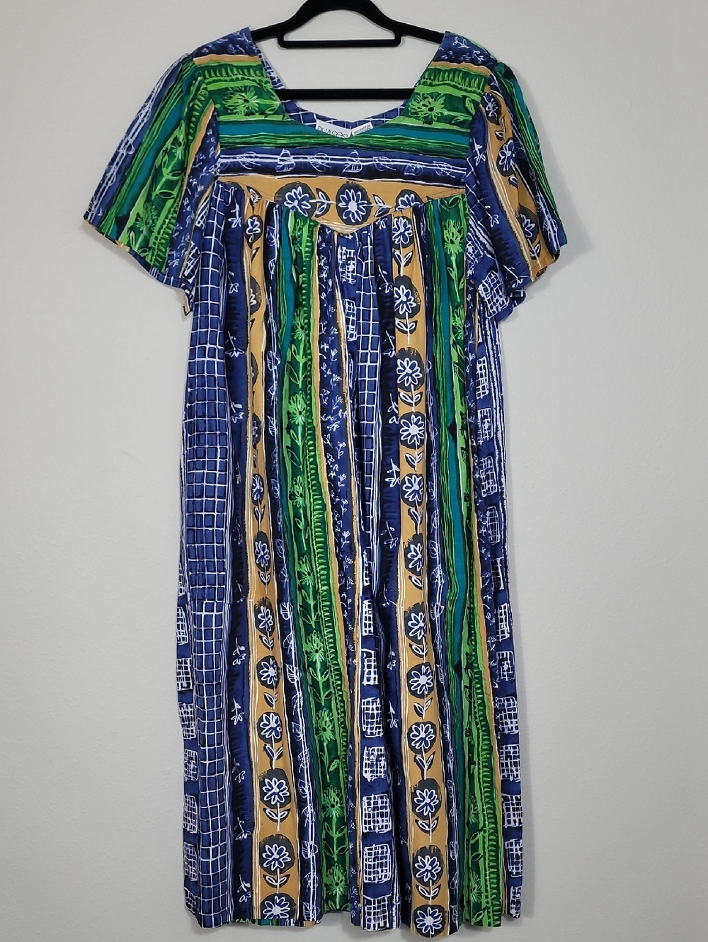 Vintage Phases Floral House Dress Muumuu Size M Cotton Porch Dress Cottagecore